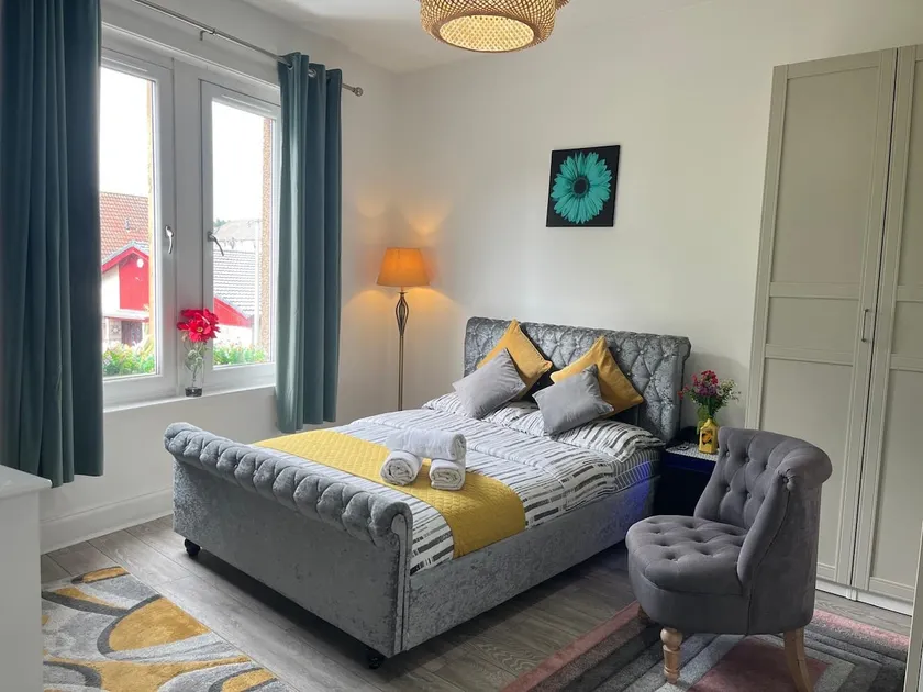Entire Pet Friendly Apartment- Self Check In/Out - Image 1