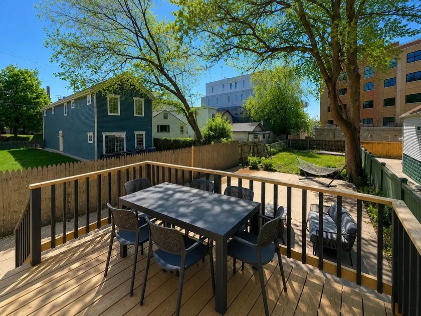 The Juniper Private 3BR Near Brady Street - Image 1