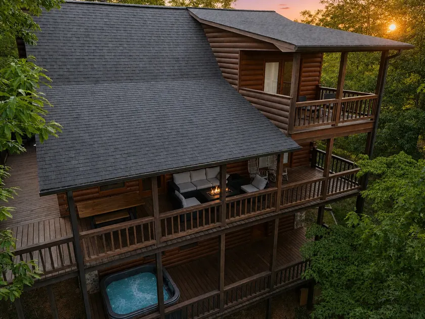 Mountain views|Playground|Near River|Pets welcome! - Image 1
