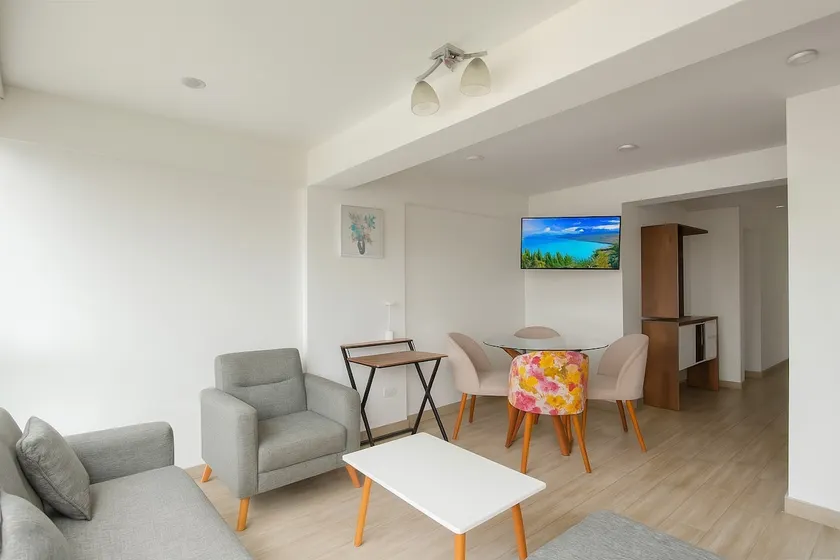 Modern, close to the sea, your ideal space - Image 1