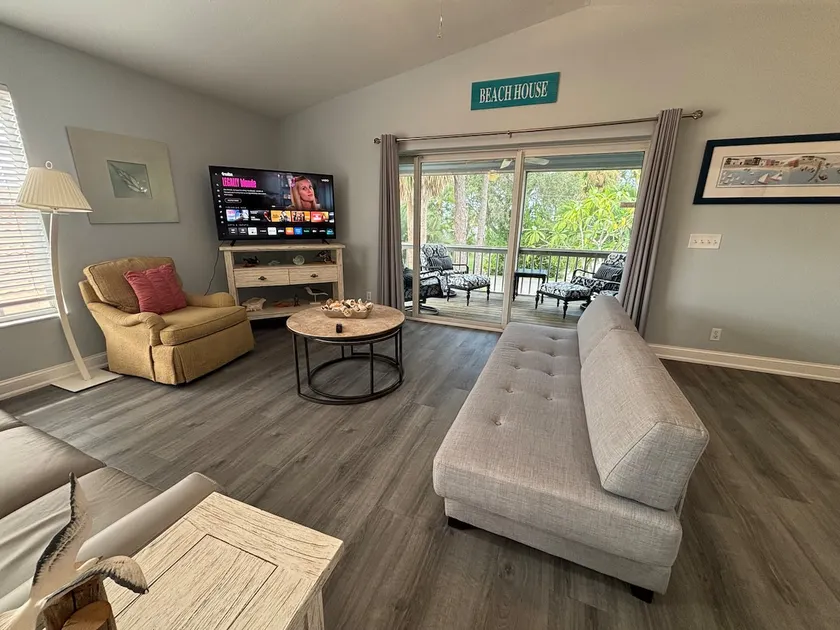 Updated & Roomy 1.5 Mi to Beach Full Kitchen W&D - Image 1