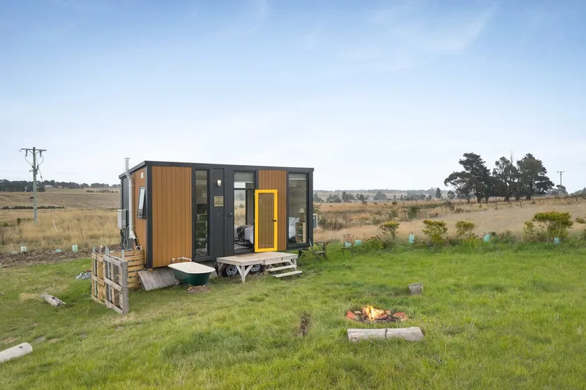 Tiny Regen Farm Stay by Tiny Away - Image 1