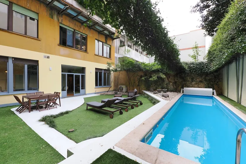 PRESTIGE BOUTIQUE HOMES - Exlcusive Apartament Garden & Pool - Image 1