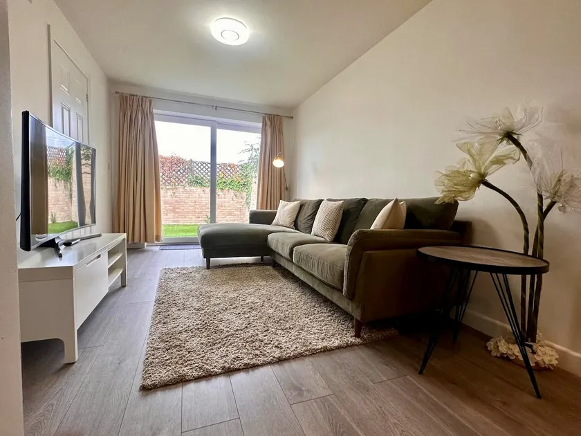 Cosy 4 bed house in Botley, Oxford - Image 1