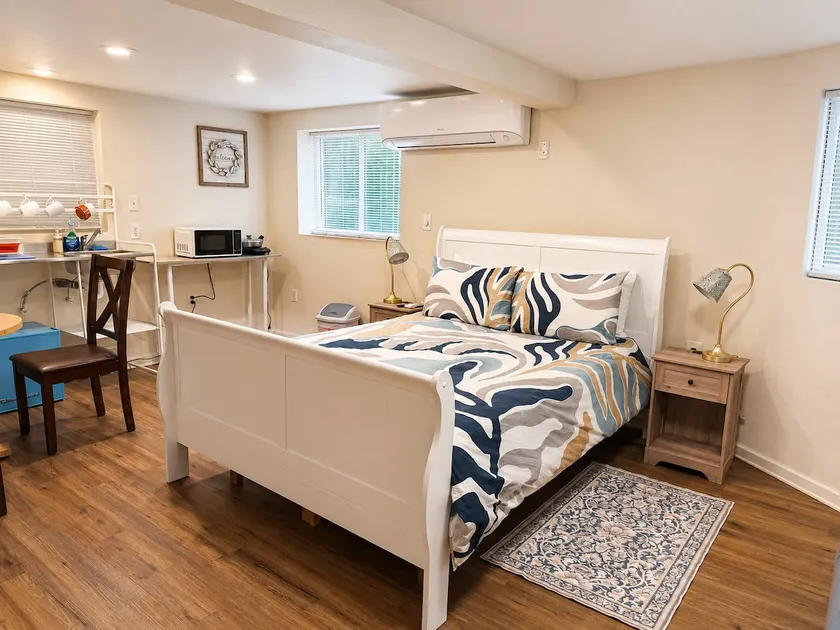 Adorable suite in peaceful mountain area - Image 1
