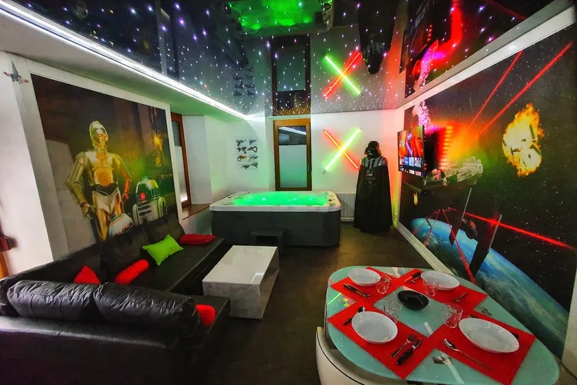 Galaxy Spa • Private Jacuzzi • Sleeps 4 • 10 min from Colmar - Image 1