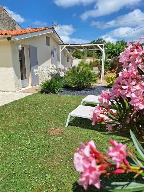 Gîte Florène in the countryside - Image 1