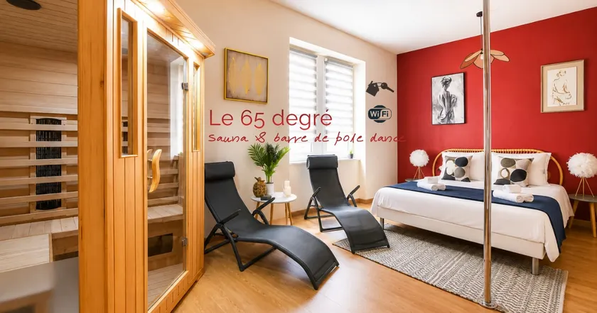 Le 65 Degrés • Sauna & Pole Dancing - Image 1