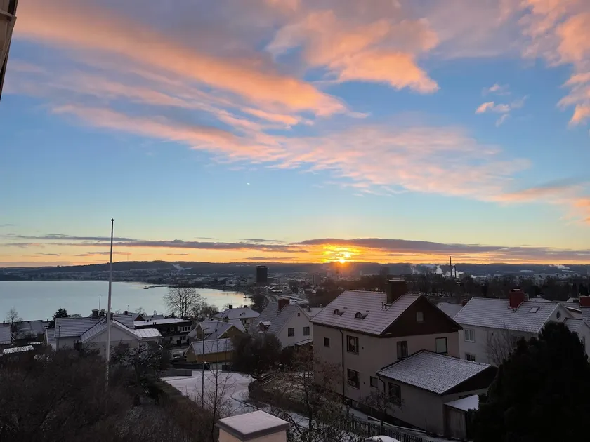 Apartment with 3 bedrooms, quiet and close to the city. - Image 1