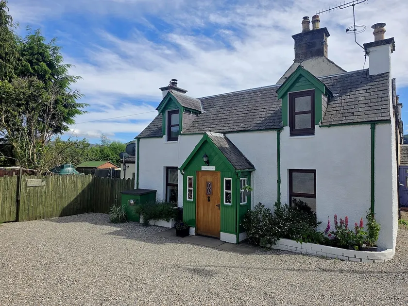 Cosy Loch Ness Village Retreat/Dogs Free/Parking - Image 1
