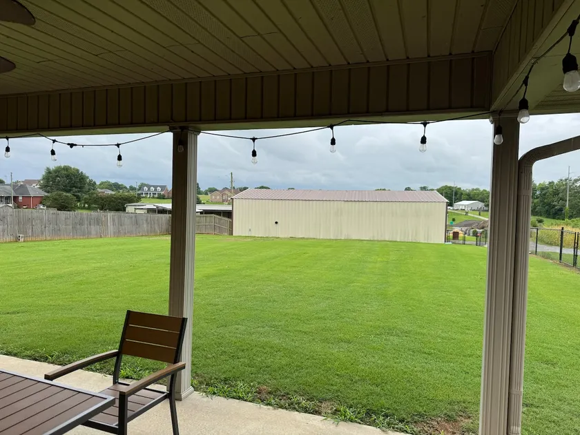 Athens East Limestone peaceful pad - Image 1