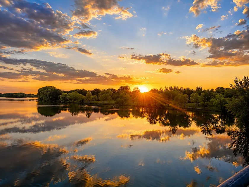 Private Lakefront Cabin - Sandy Swimming - Amazing Sunset - Image 1