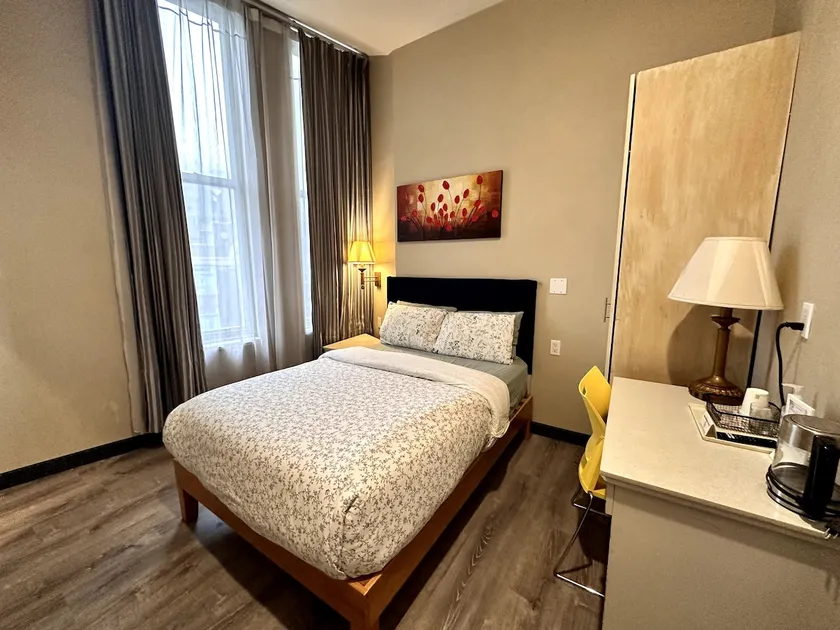 Serene Soho - Tribeca Stay Hotel Comfort - Image 1