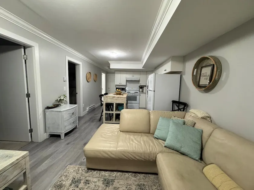 West Coast Air BnB - Image 1