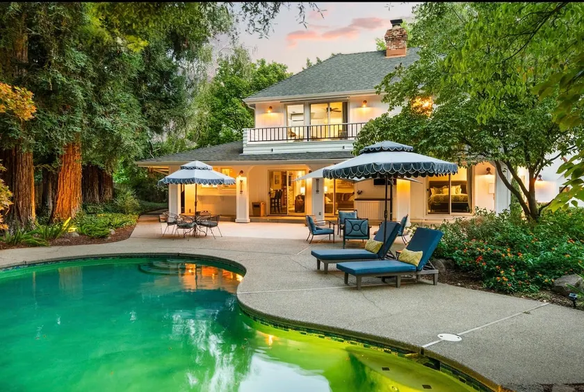 Dot’s House - Image 1