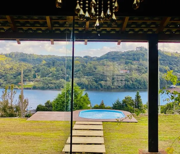 Country house, mountains and lake view, retreat - Image 1