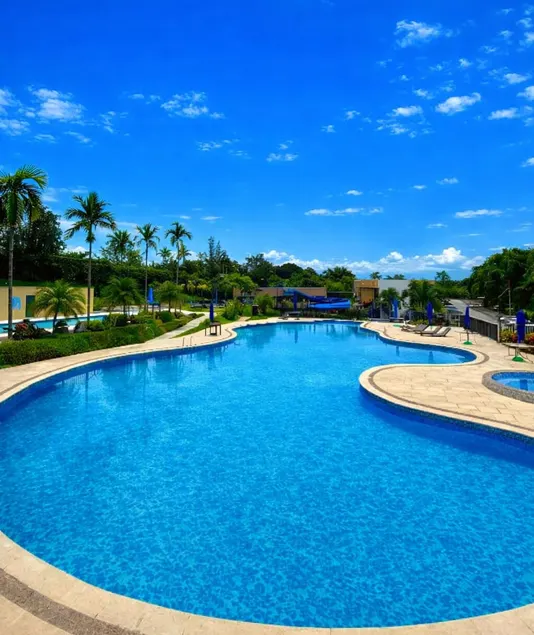 Resort-Style Stay | Balcony, BBQ, Pools & Jacuzzi - Image 1