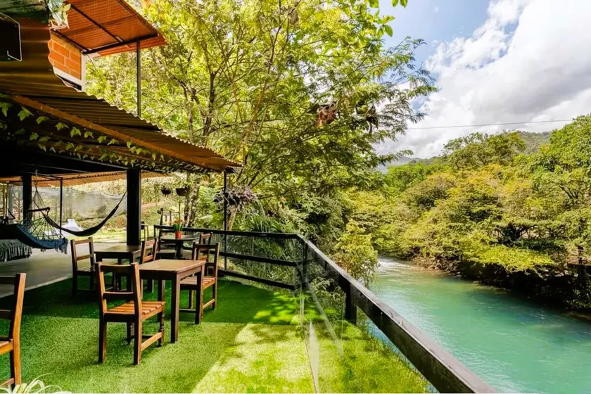 Cabin for 15 people – river – terraces – views – BBQ - Image 1