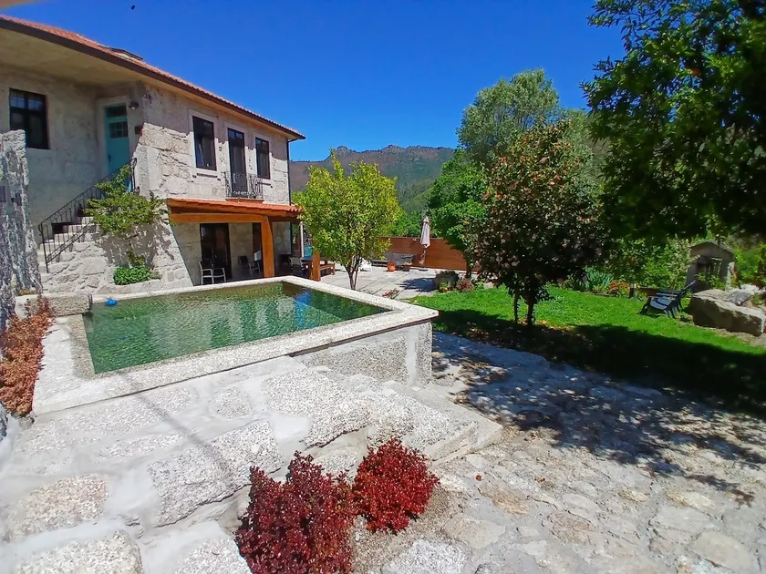 Villa Dos Santos - Gerês Country House - Image 1