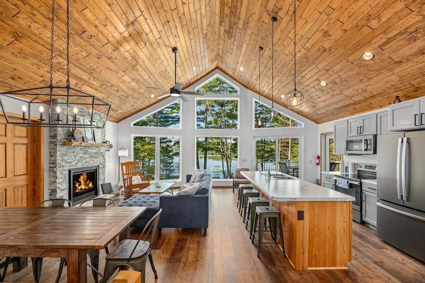 Up North- Brand New- Lake Front House- 4 bedrooms, 3 baths - Image 1