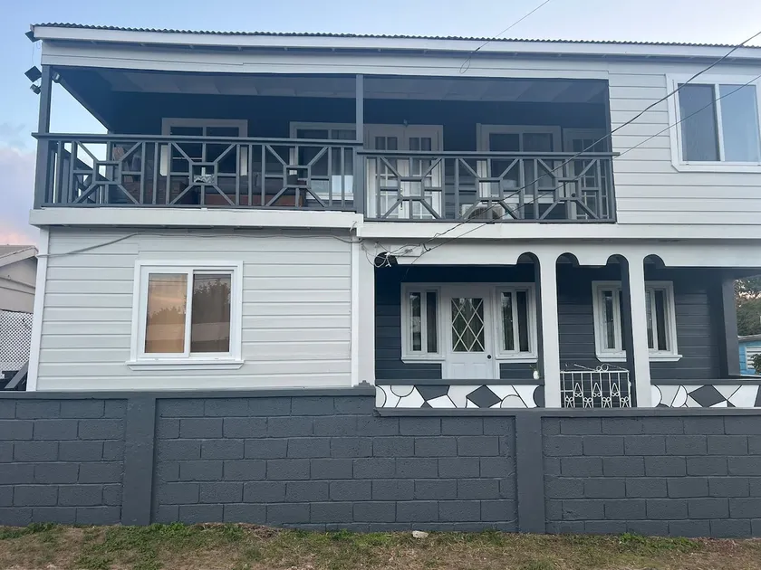 Cozy 2-bdrm apartmnt+Car & Jeep Rental gr8t price - Image 1