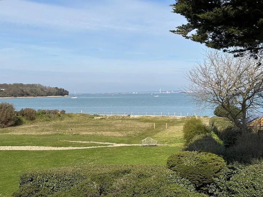 3 Bedroom townhouse direct access to the beach - Image 1