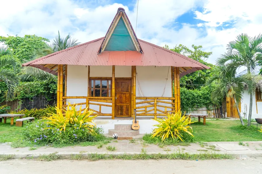 Private Beach-Front Bungalow - Image 1