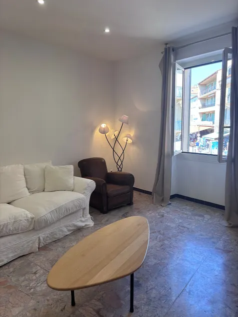 Beautiful apartment in the center of the village - Image 1