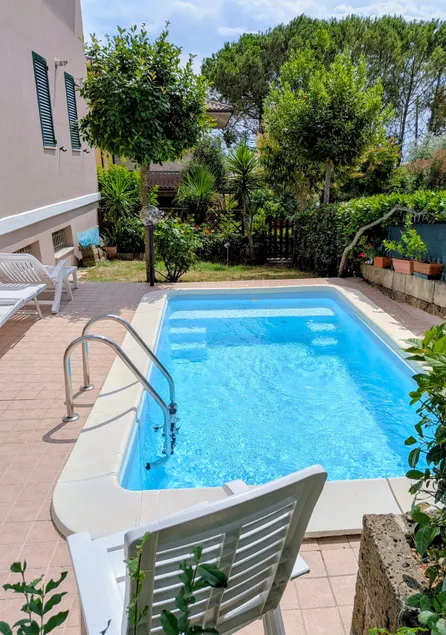 CASTAÑAS VILLA DEI CON PISCINA 9 KM RIVIERA DEL CONERO - Image 1