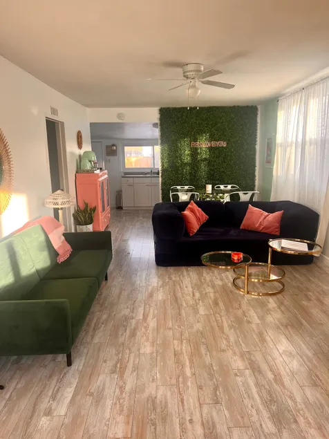 The Sunbeam Cottage in the heart of P.S.! - Image 1