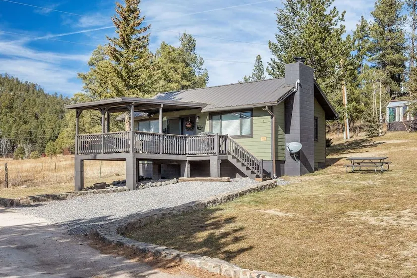 Rustling Pine Cabin - Image 1