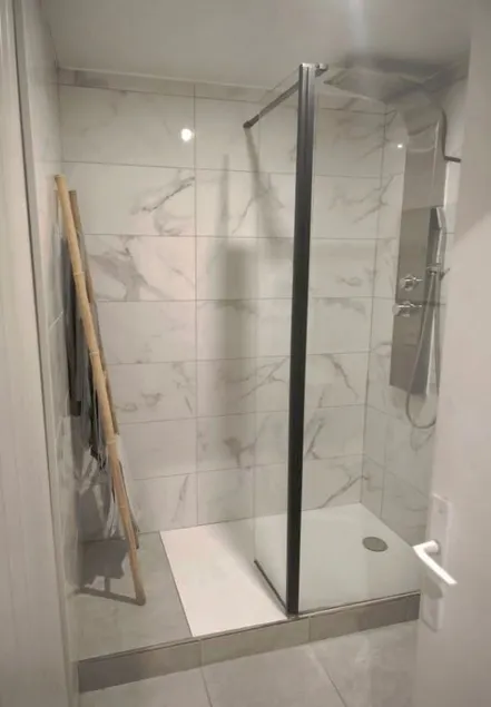 Private accommodation - Image 1