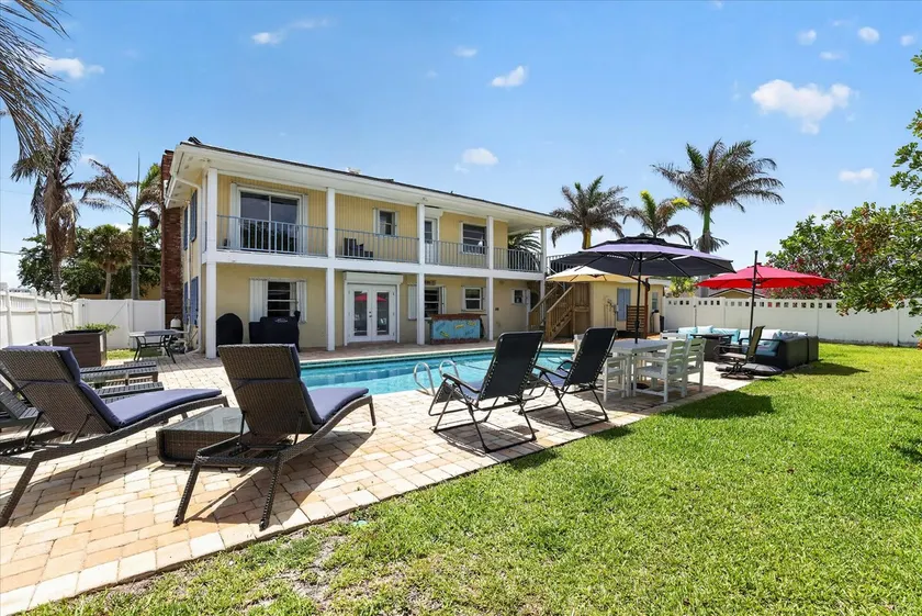 Cocoa Beach Pool House - Image 1