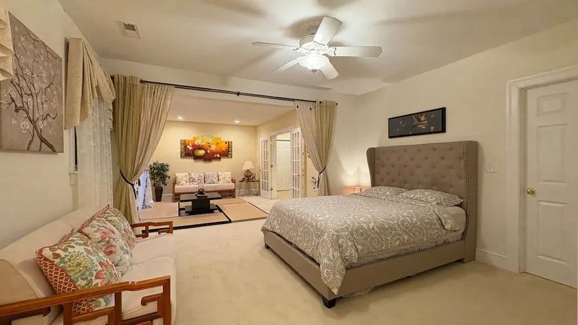 Spacious Guest Suite 5 Minutes to Princeton University with Free Parking - Image 1