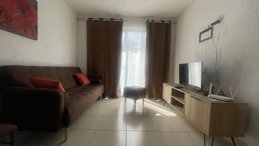 “Beautiful loft with views, parking and wifi in Xela” - Image 1