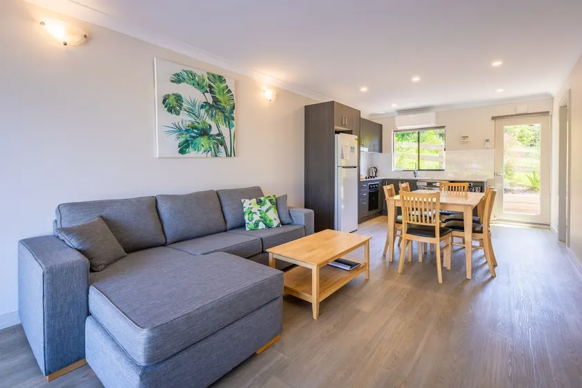 Pet Friendly - 2 Bedroom Garden View - Image 1