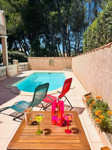 Calm & comfort – Sunny 3-bedroom apartment with swimming pool*air conditioning* - Image 1