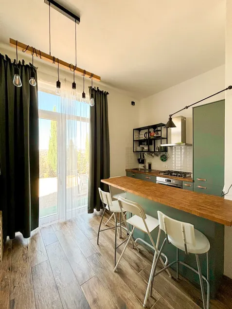 Apartment among olive trees and nature near the sea - Image 1