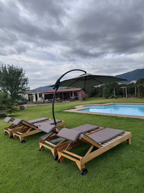 Cabins with a pool in Olmué - Image 1