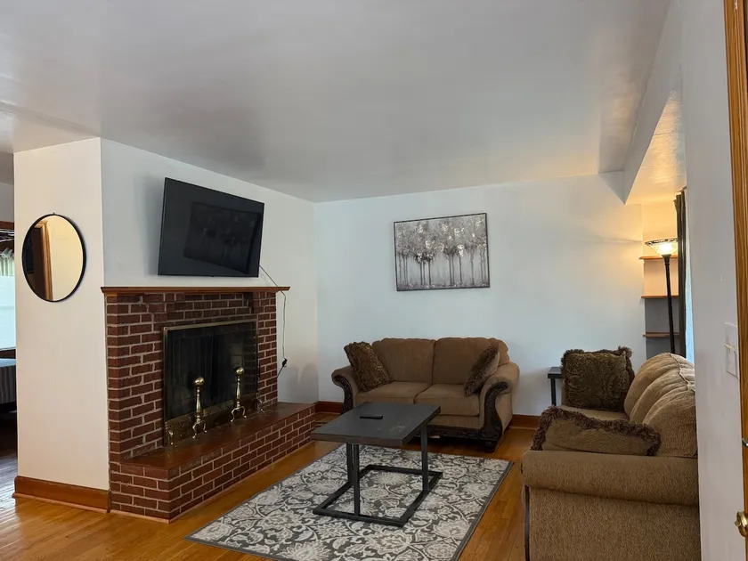 Cutie's Palace, 3bd/1ba Home, W/D, Wi-Fi, Deck - Image 1