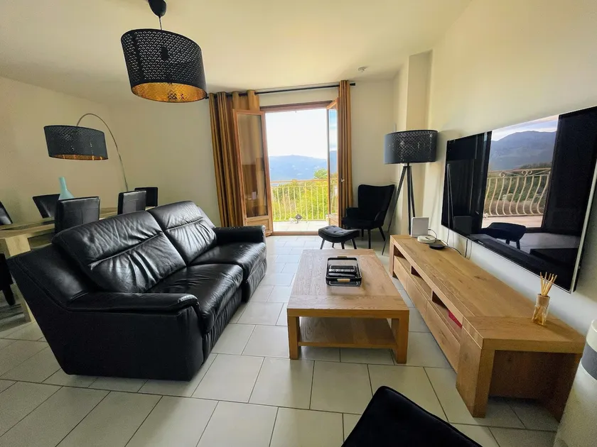 Cozy garden apartment, near Corte - Image 1