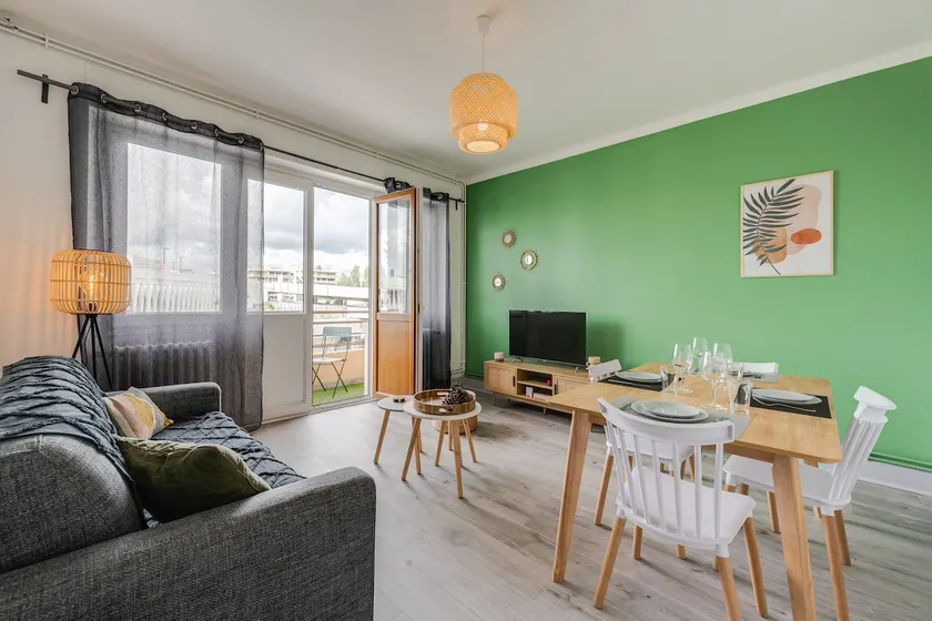 Le Parmelan – Schöne 2-Zimmer-Wohnung mit Balkon für bis zu 4 Personen - Image 1