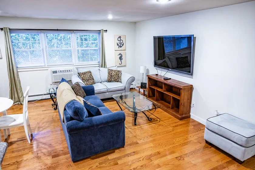 2 blocks to Asbury beach- pet friendly w/parking! - Image 1