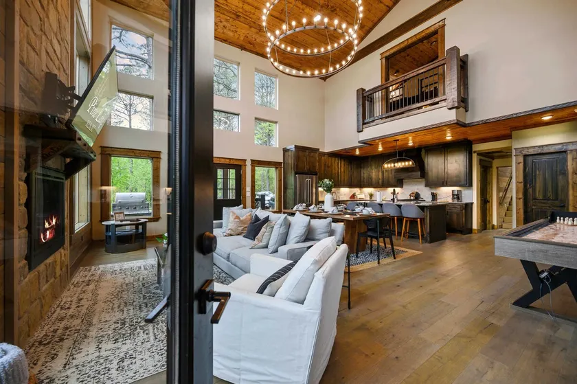 Brand New The Lookout: Pool, Pond, Fun Slide, Scavenger Hunt, EV Outlet, Pet Friendly - Image 1