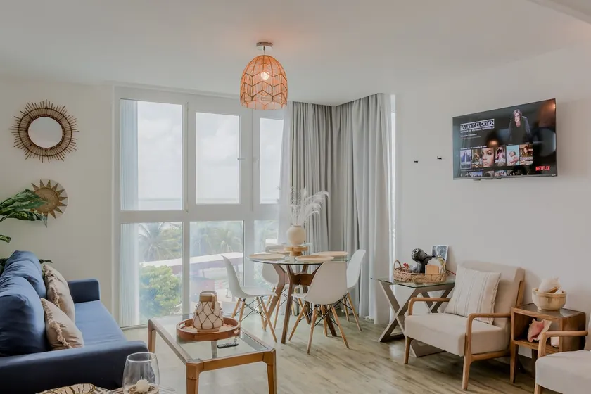 Designer 1 BDR private beach by Casa Paraiso - Image 1