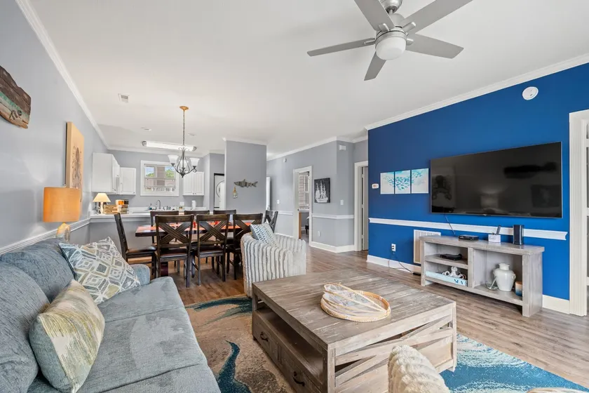 Captains Quarters Bright 2BR Pet-friendly Beach Condo w/ Coastal Decor & Relaxed Vibes - Image 1