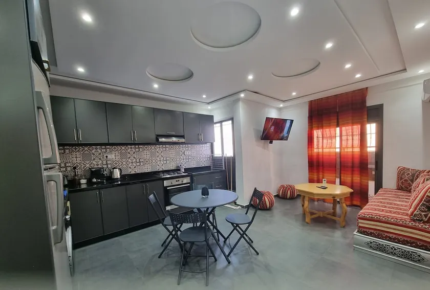 Nice air-conditioned apartment in a quiet location - Image 1