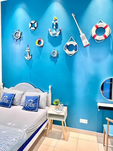The Blue Memories Homestay with Mediterranean Style - Image 1
