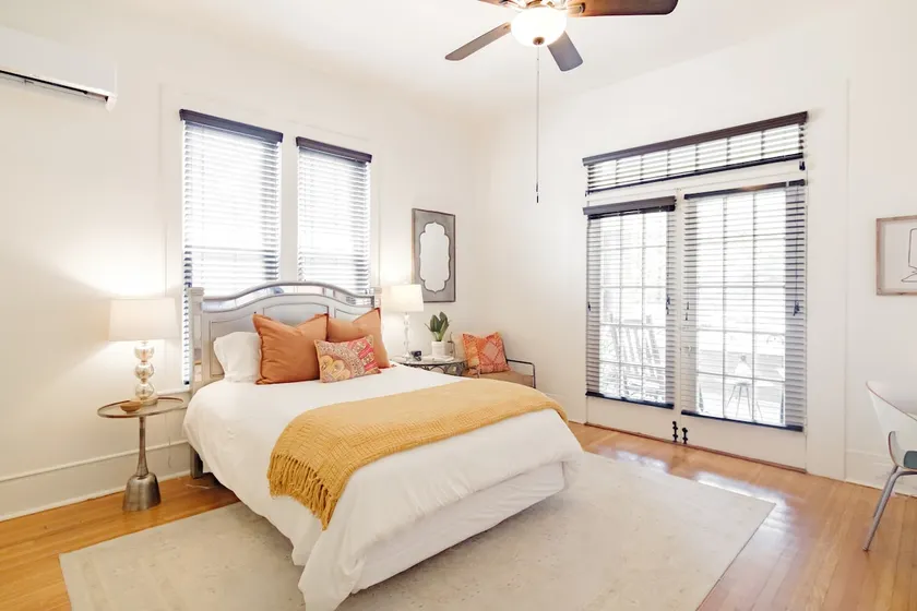 Lovely Luxury Loft walkable to Highland Park - Image 1