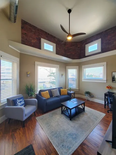 Charming 2BR Luxury Apartment | Downtown Kalamazoo - Image 1